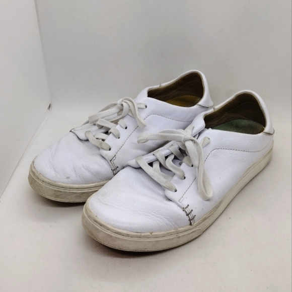 OluKai Other - Olukai Pehuea Li Ili Sneakers Womens W8 White Leather Casual Comfy Retro 90s Y2K